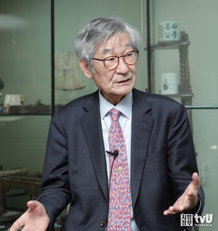 소중한 문화유산 지키기에 정부, 지자체, 국민 모두가 힘 모아야 한다고 주장하는 김종규 이사장 