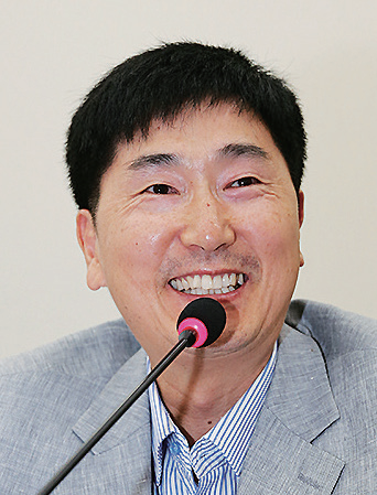 김용순<br>
부산 보건환경연구원 물환경연구부장