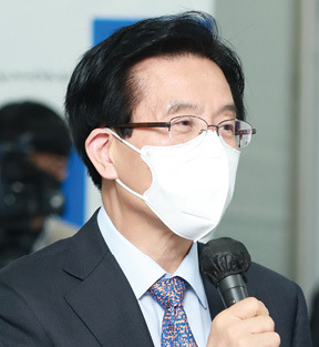 고윤환 문경시장