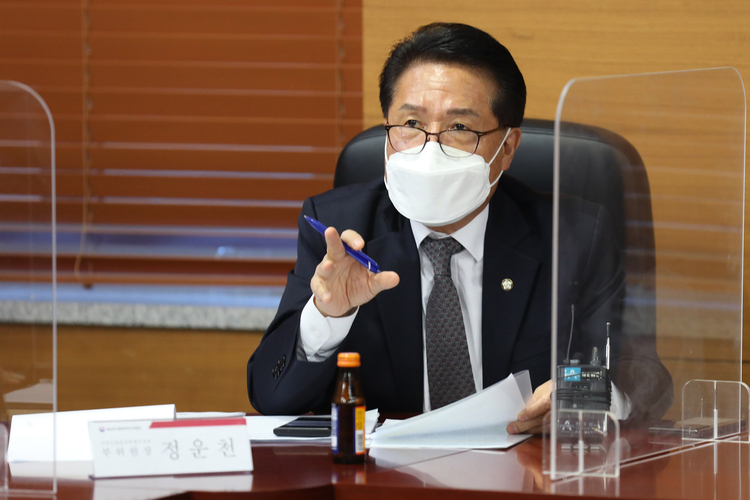 정운천 부위원장(사진출처_제20대 대통령인수위원회 홈페이지)