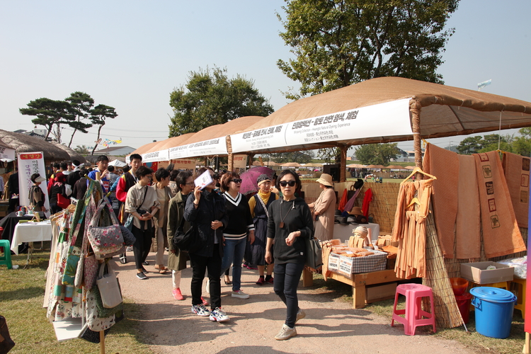 상설장터체험_ 서산문화재단 제공 