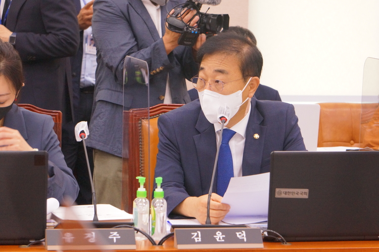 김윤덕 국회의원 