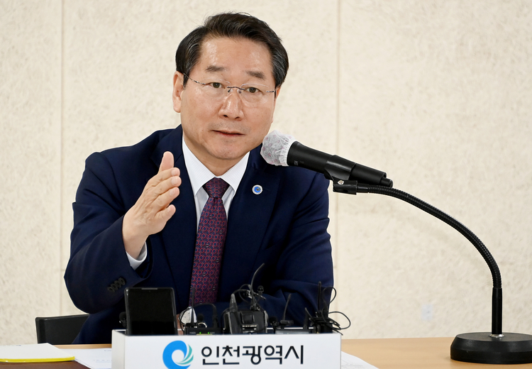 유정복 인천시장(사진출처_ 인천시 홈페이지)