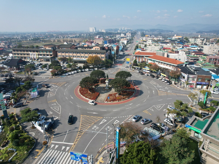 부여군청 전경<사진=부여군>