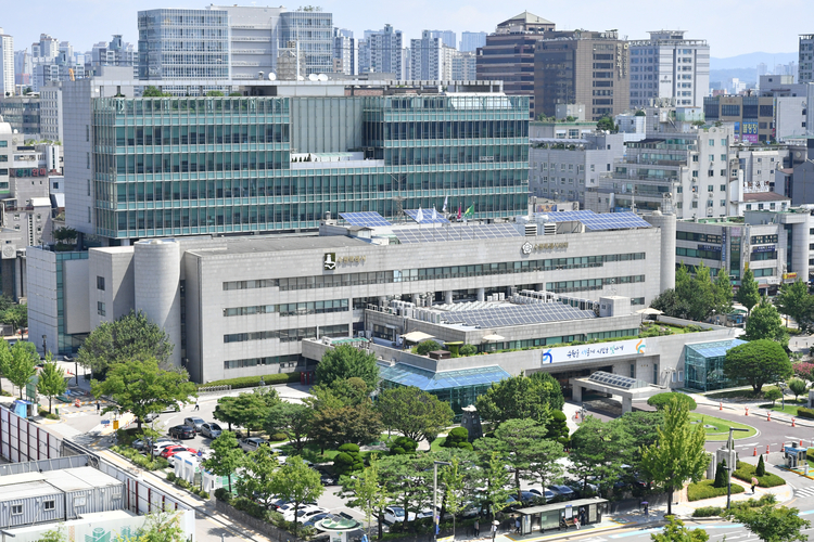 수원특례시 청사 전경<사진=수원시>