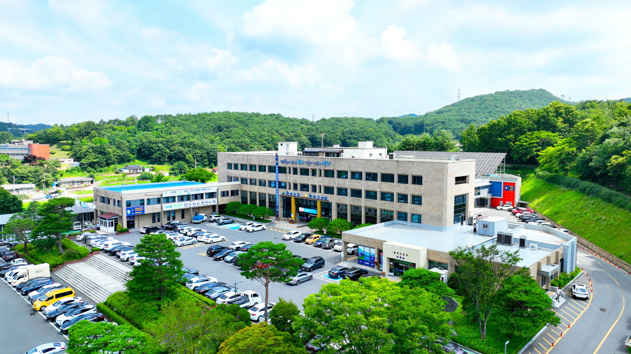 청양군청 전경<이미지=청양군>