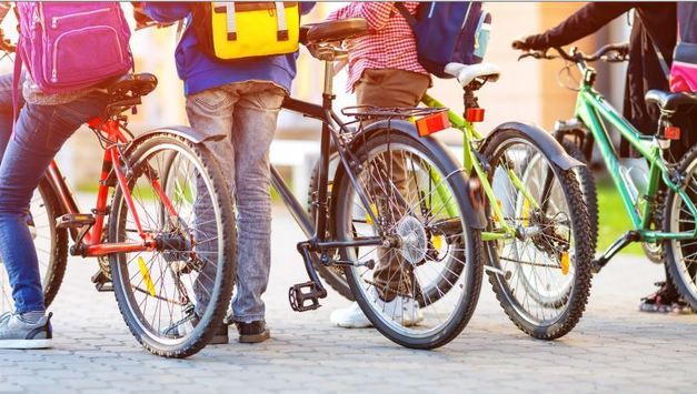 아이가 안전하게 걷고, 자전거 타고...유럽 '아이 먼저 도시'[월간지방정부 12월호 기획]