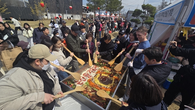 논산딸기, 세계를 유혹하다 [월간지방정부 3월호 기획]
