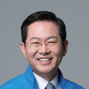 크기변환_박남춘.jpg